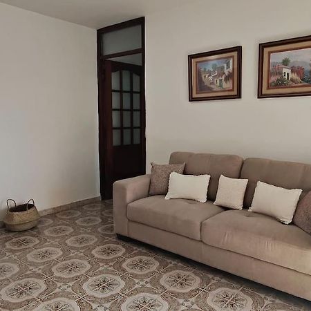 Casa Chito Santa Cruz Apartment Bagian luar foto
